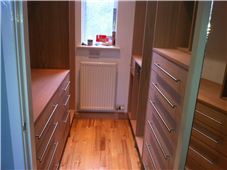 Bespoke Walk in Wardrobe